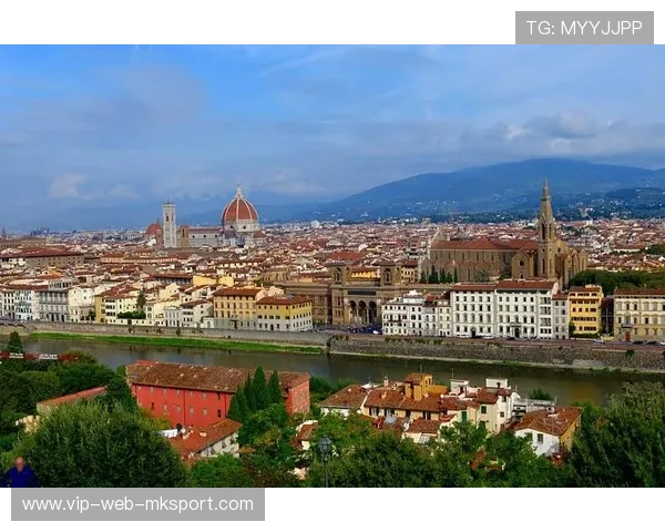 佛罗伦萨尝试快速拉开宽度：在历史脉络中织就现代生活的全景